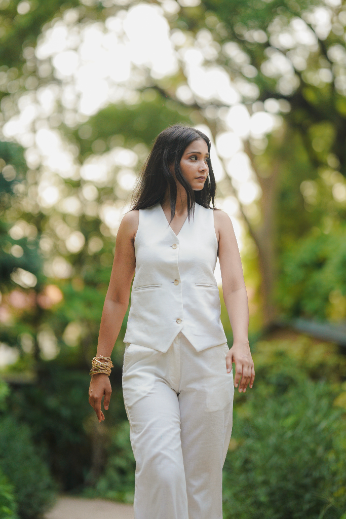 thumbnail 3 border-2 border-gray-300