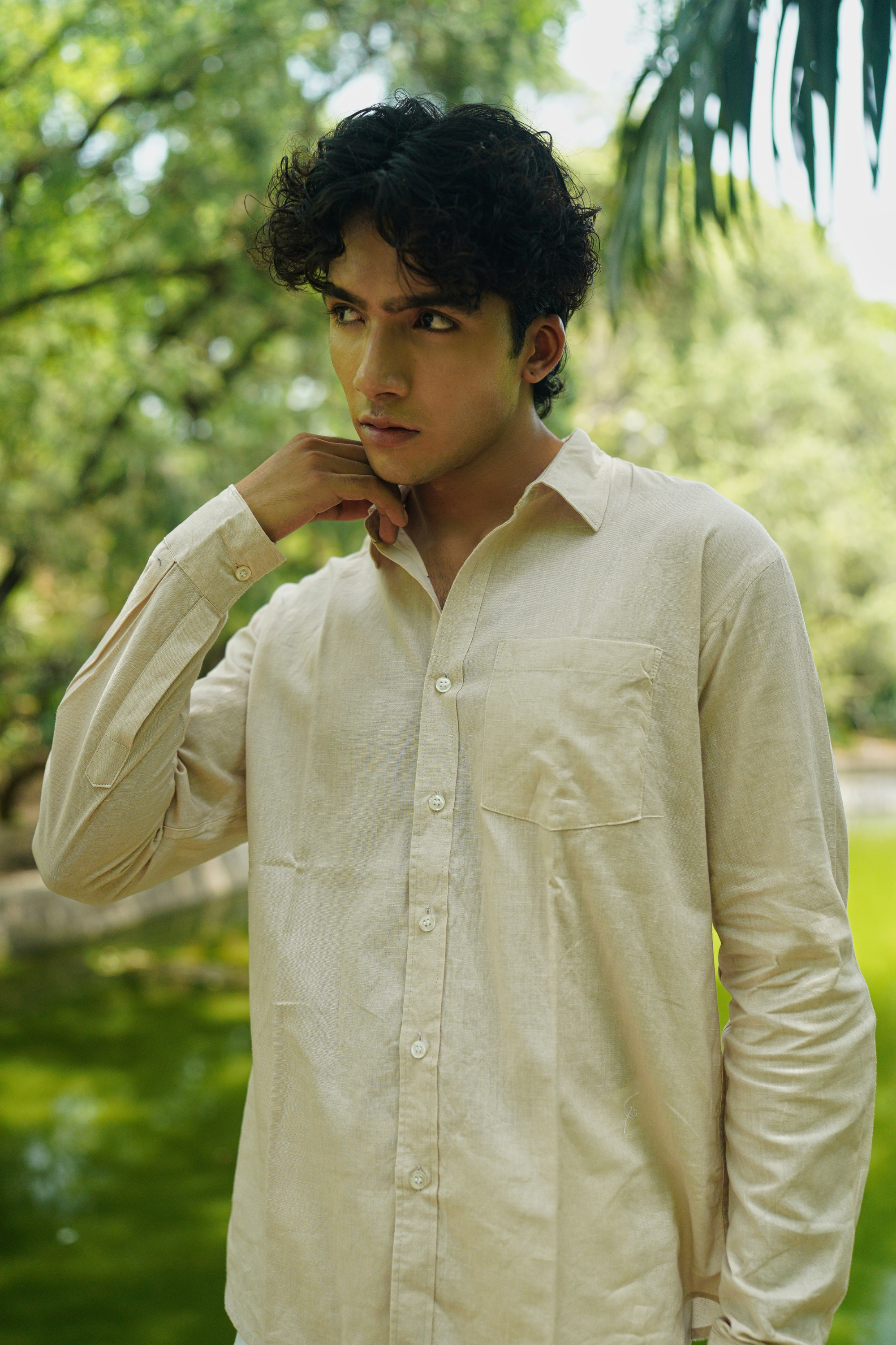 thumbnail 2 border-2 border-gray-300